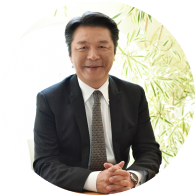 著者のハートツリーウェディング社長彦坂樹一郎の写真